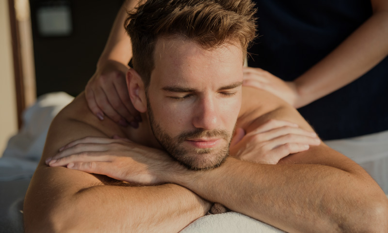 RITUAL FOR HIM - Massagem Terapêutica/Desportiva 30min + Skin care 30min